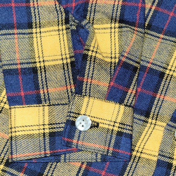 EEUC boys flannel - Picture 3 of 4